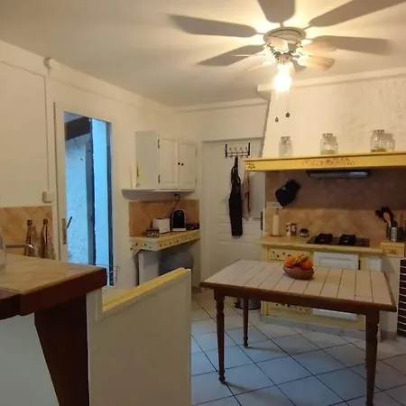 Jolie Maison De 4 Avec Jardinet Villa Irigny