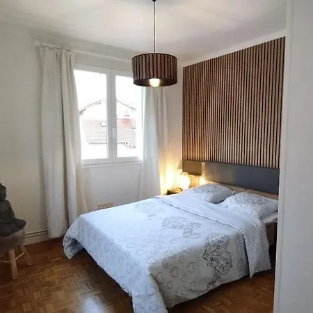 Jolie Maison Modulable De 4 A 6 Lits Avec Jardinet 别墅