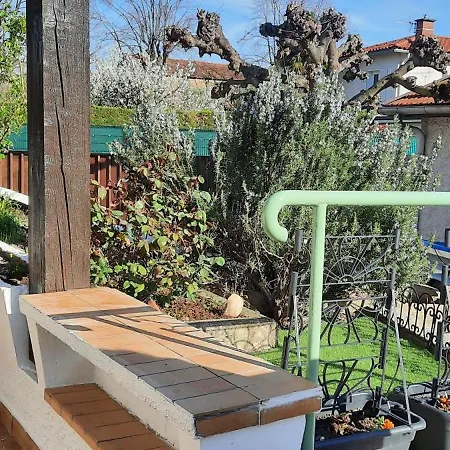 Jolie Maison De 4 Avec Jardinet Villa *